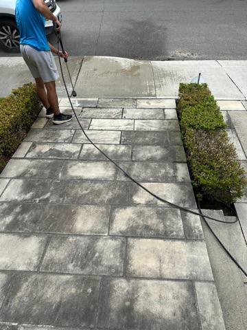 Pressure washing result 4